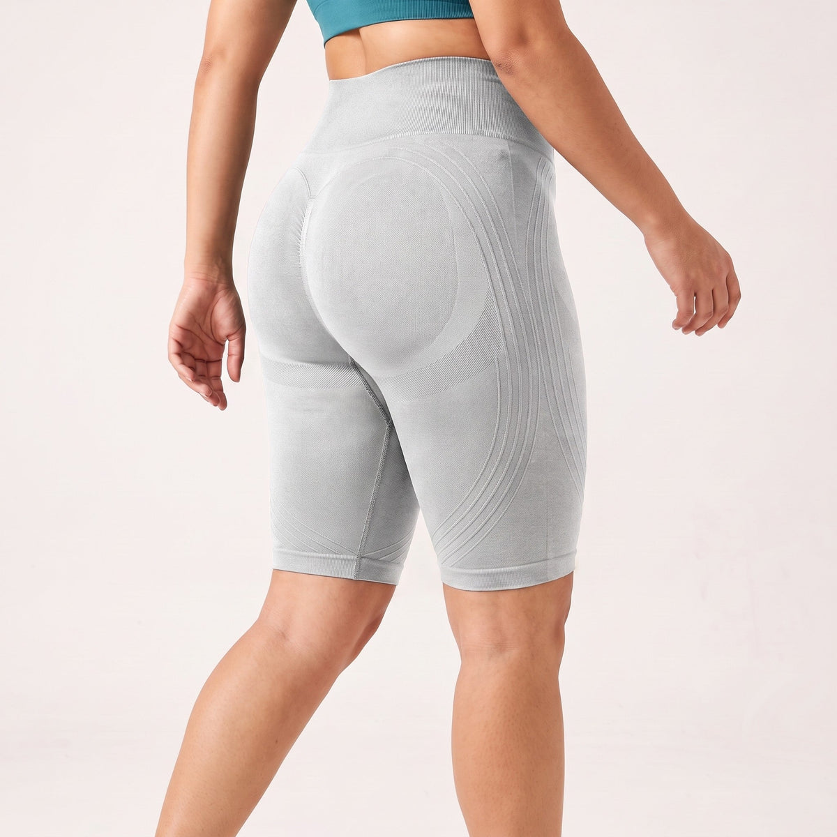 Sculpt Shorts · No Ride-Up